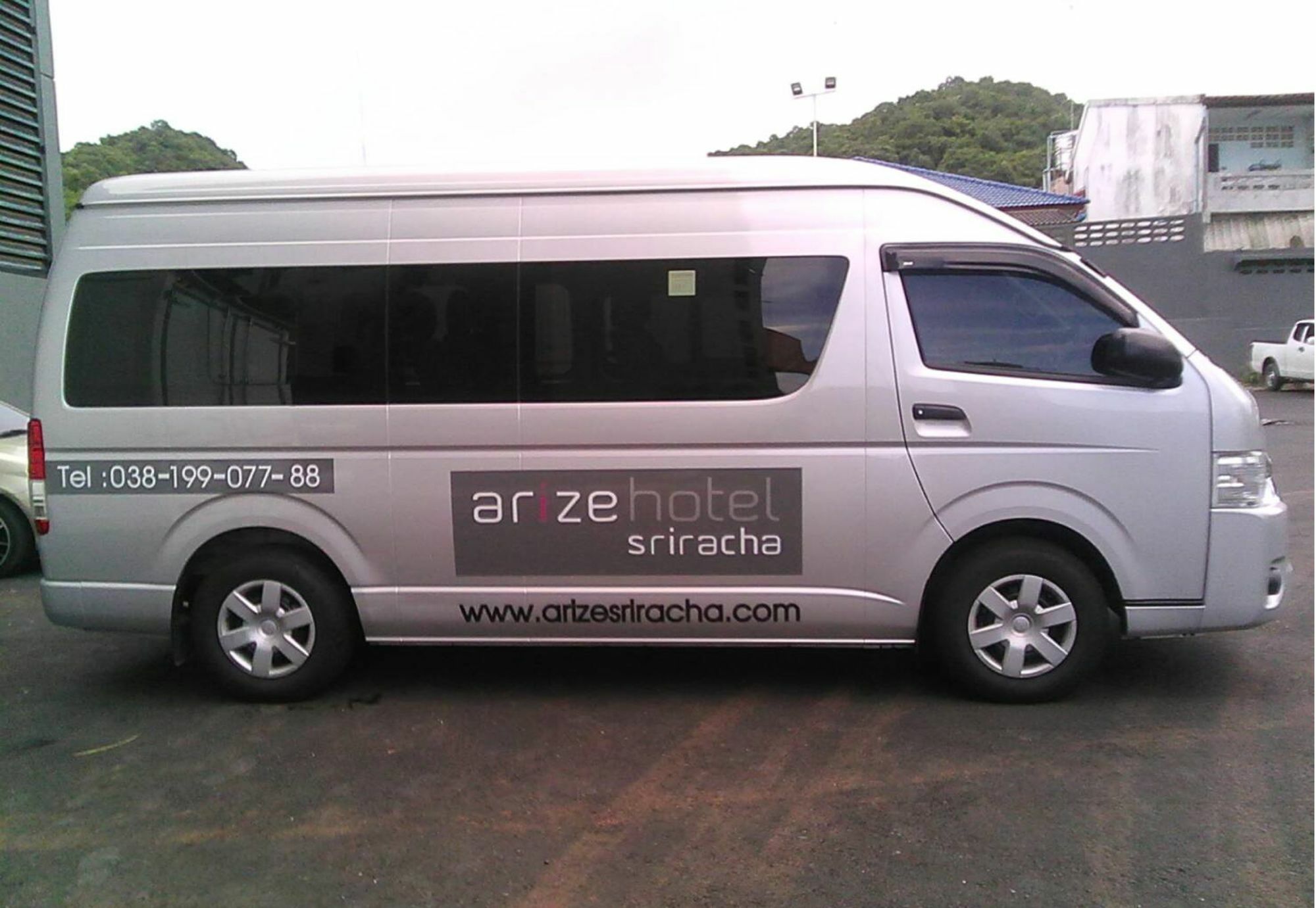 Arize Hotel Sri Racha Si Racha Exterior foto